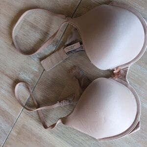 Victoria Secret padded, underwire, body by Victoria nude bra